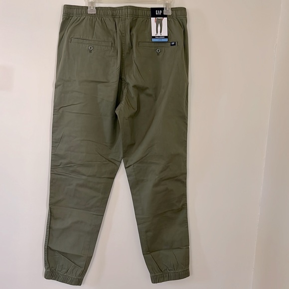 Gap Twill Jogger. Size Large - Picture 3 of 8